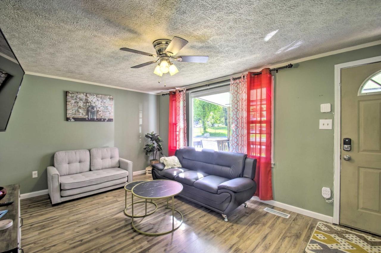 Dog-Friendly Fayetteville Home With Hot Tub! Εξωτερικό φωτογραφία