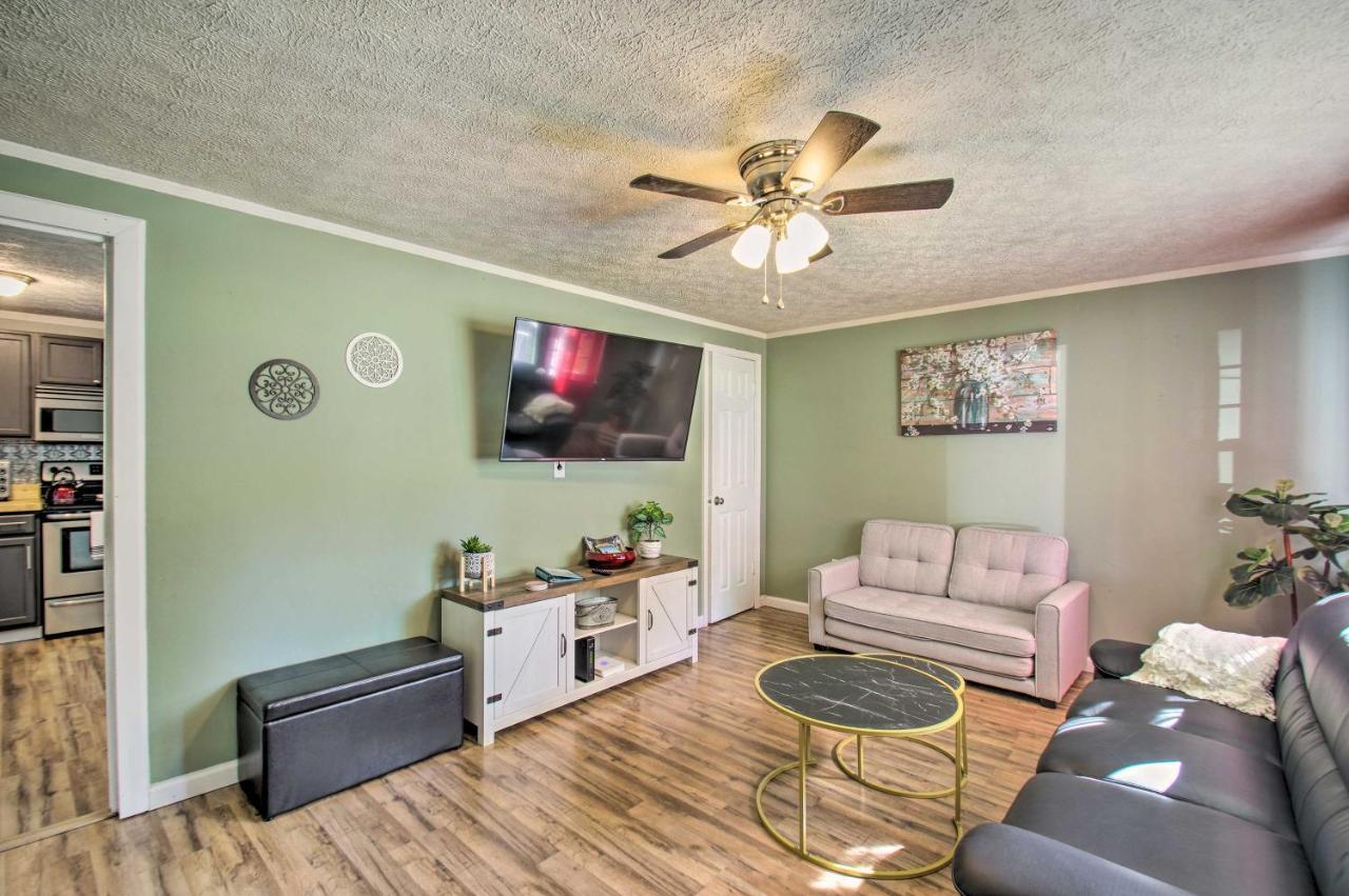 Dog-Friendly Fayetteville Home With Hot Tub! Εξωτερικό φωτογραφία